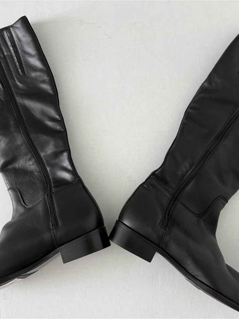 La CANADIENNE Black Knee-High Leather Boots Size 10